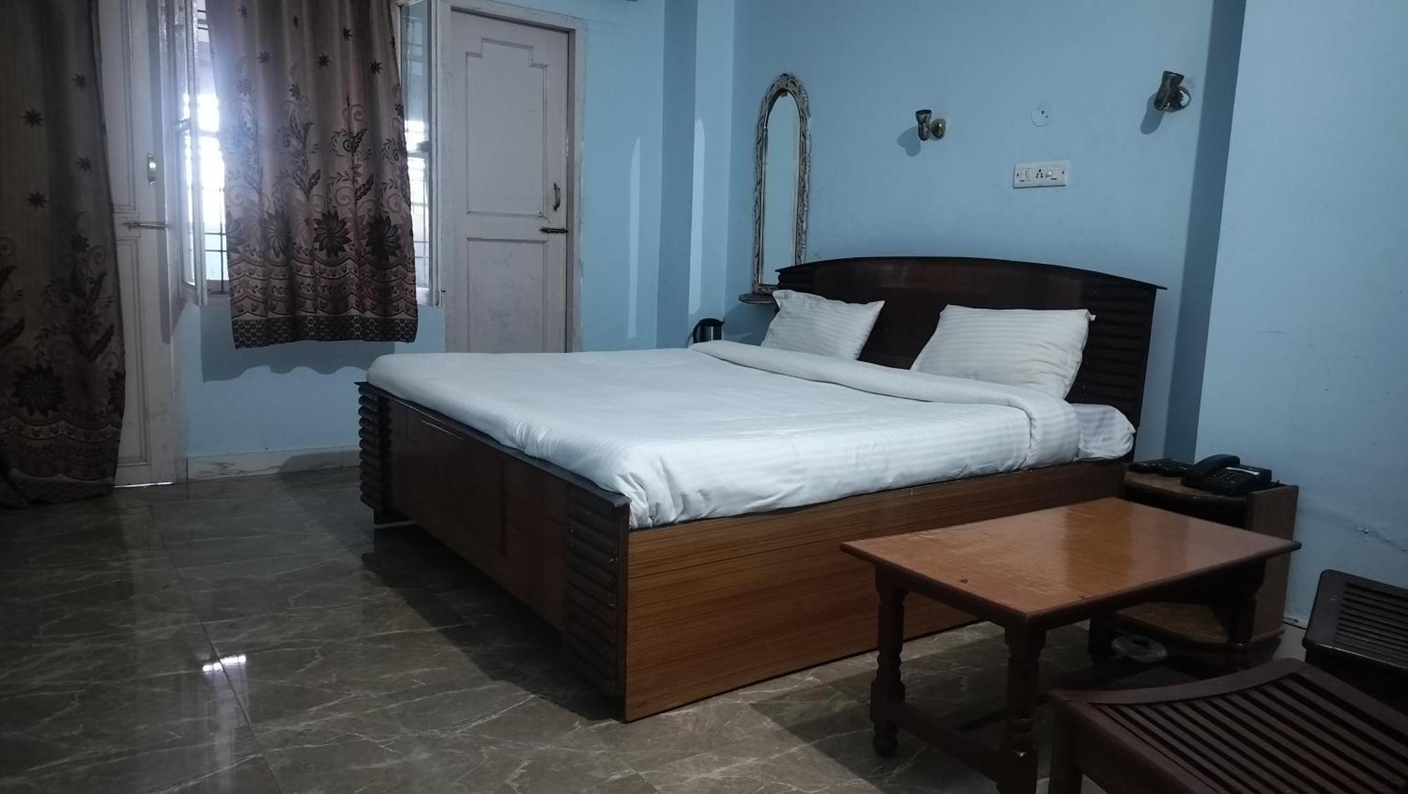 Hotel Binwa View Baijnāth Buitenkant foto